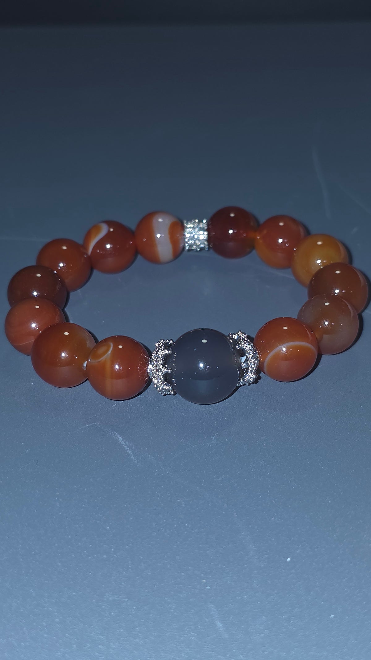 瑪瑙寶藏手鍊|色彩繽紛手環|心靈的平靜|12mm・18cm

Multi-Agate Bracelet | Colours of Harmony | HK$580
