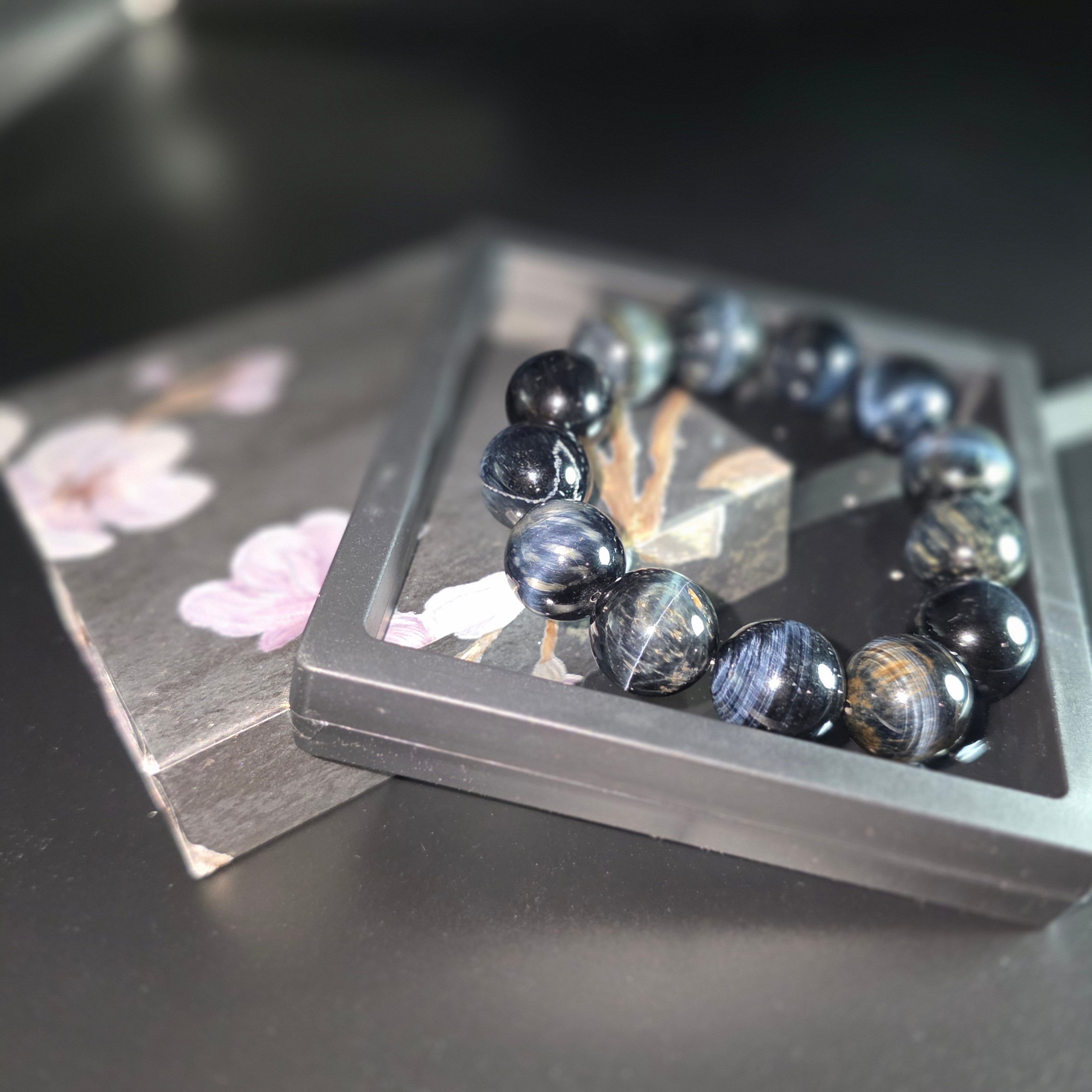 [Cat's Eye] 18mm Natural Blue Tiger's Eye Bracelet
