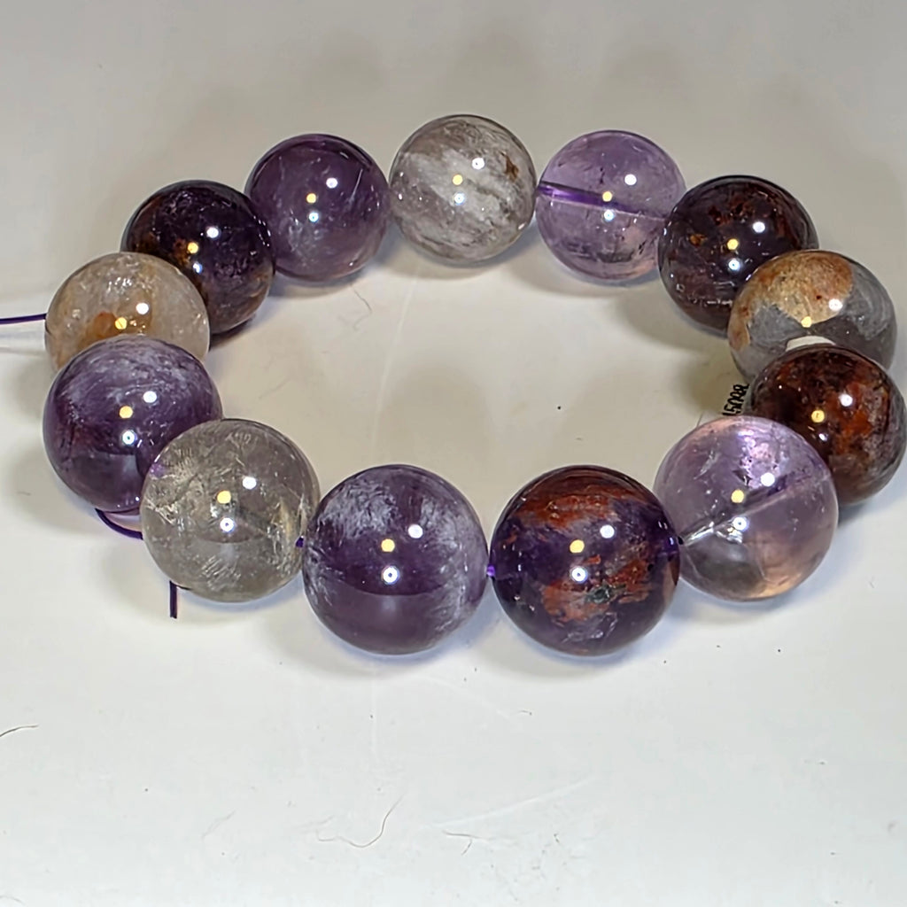 【 Spirit Cat's Eye - Manager Piggy's Select 】Natural Old Mine Purple Phantom Quartz Bracelet | 19mm Rare Oversized Beads・18cm Large Wrist Size