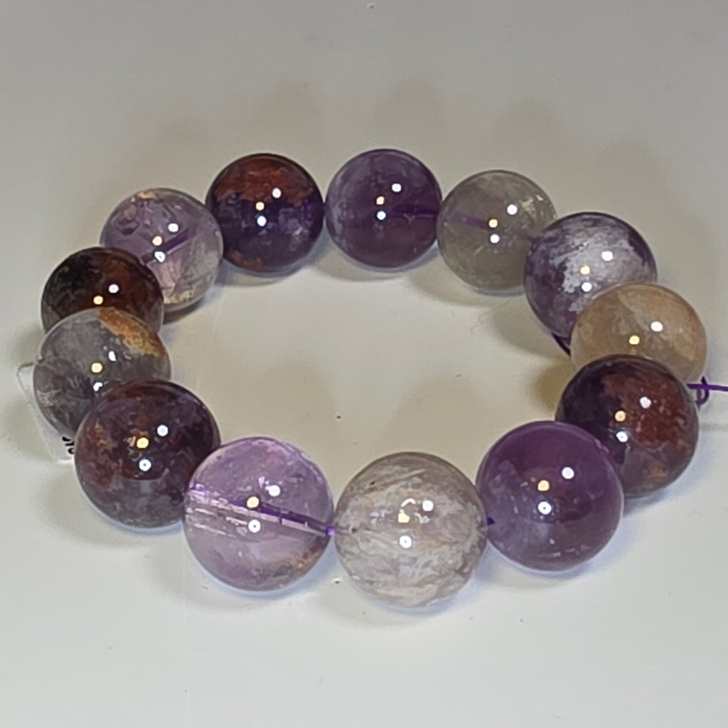 【 Spirit Cat's Eye - Manager Piggy's Select 】Natural Old Mine Purple Phantom Quartz Bracelet | 19mm Rare Oversized Beads・18cm Large Wrist Size