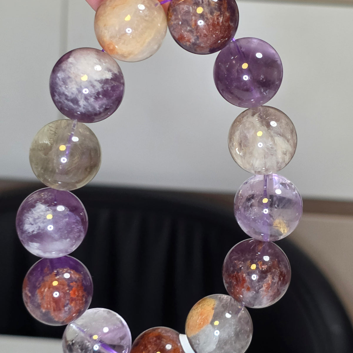 【 Spirit Cat's Eye - Manager Piggy's Select 】Natural Old Mine Purple Phantom Quartz Bracelet | 19mm Rare Oversized Beads・18cm Large Wrist Size